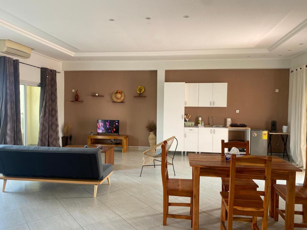 L'Oasis Guesthouse Cotonou Exteriér fotografie