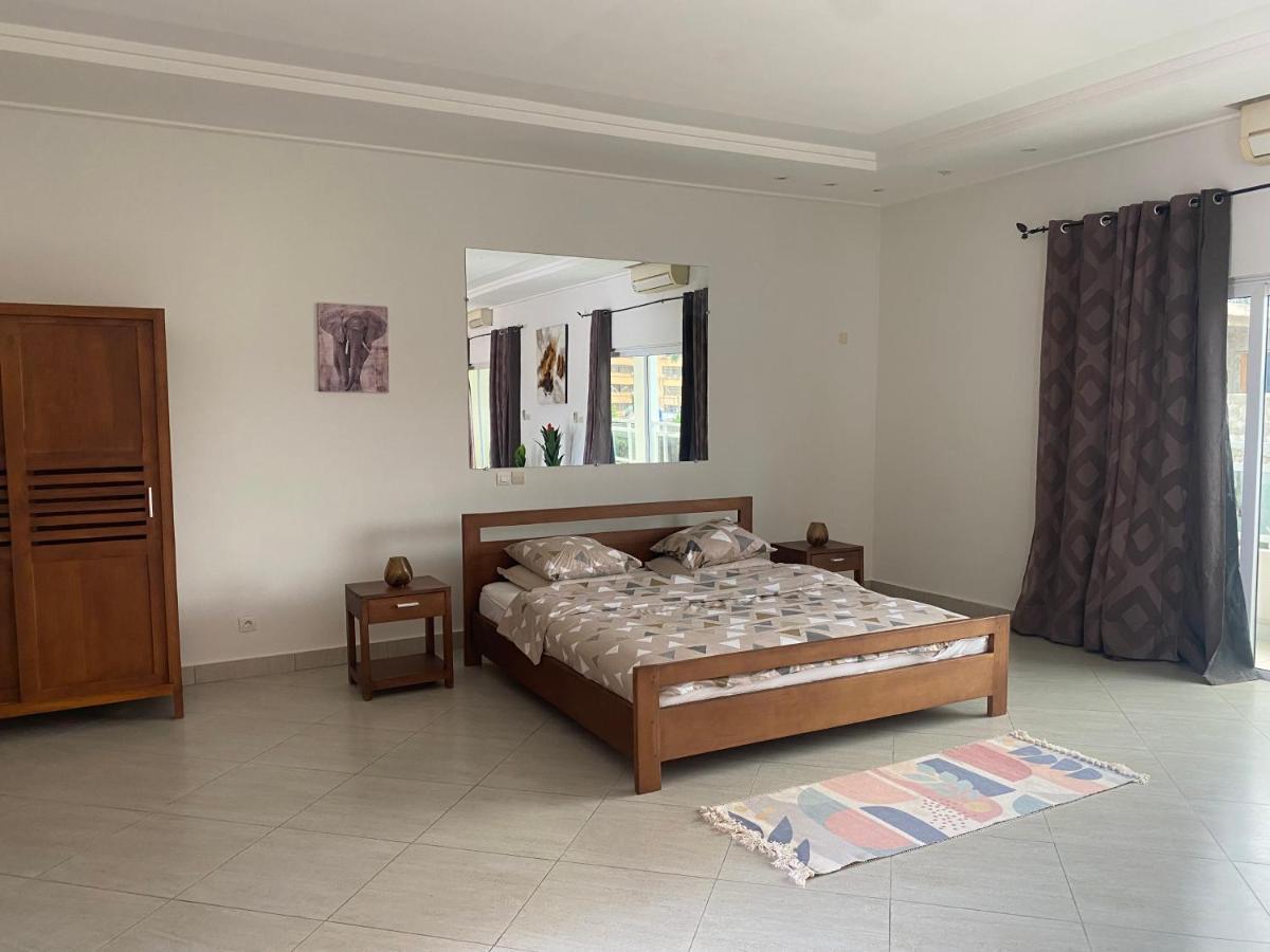 L'Oasis Guesthouse Cotonou Exteriér fotografie