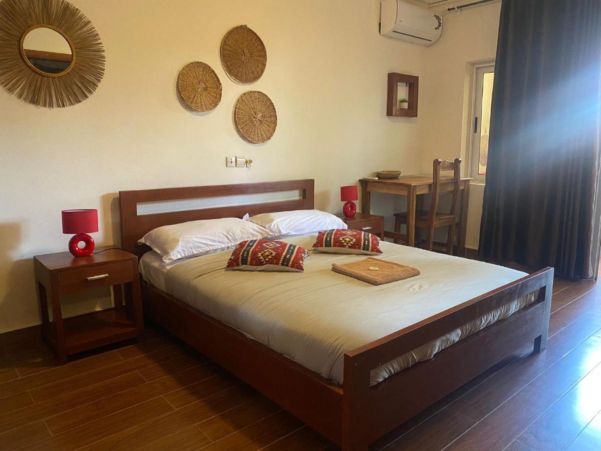 L'Oasis Guesthouse Cotonou Exteriér fotografie