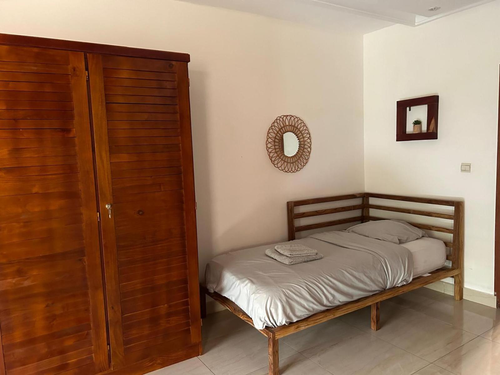 L'Oasis Guesthouse Cotonou Exteriér fotografie