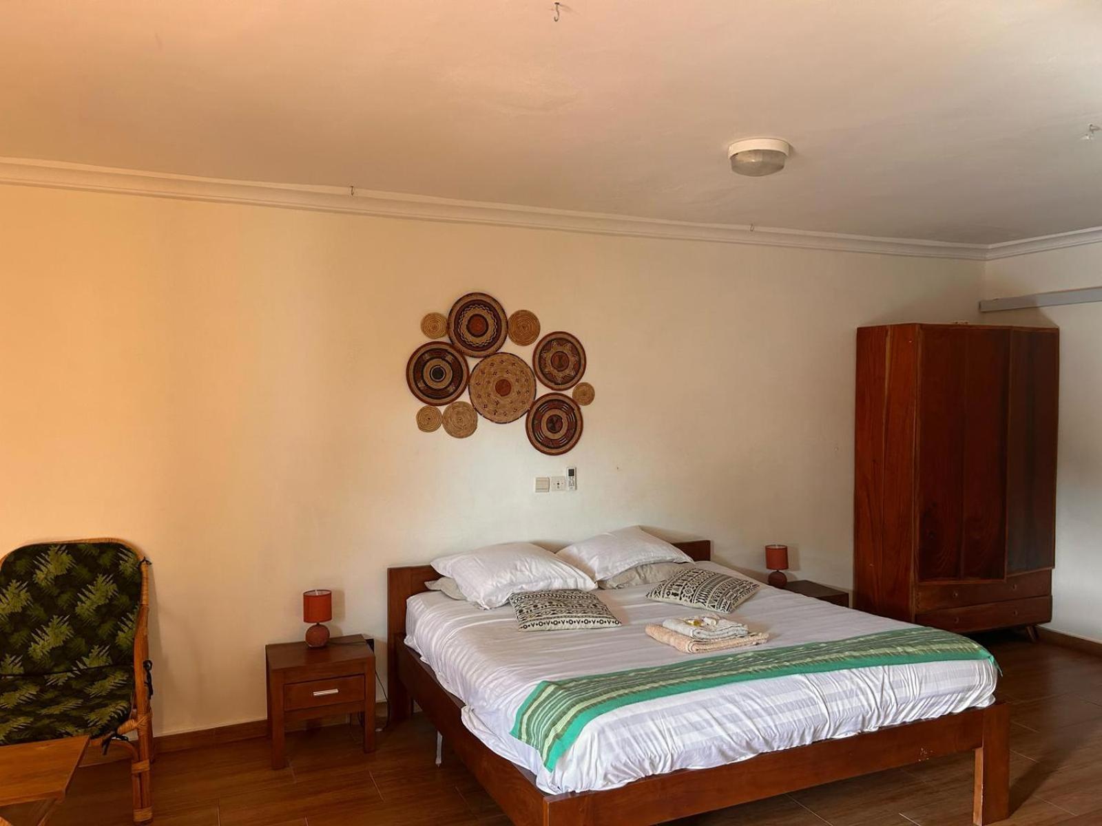 L'Oasis Guesthouse Cotonou Exteriér fotografie